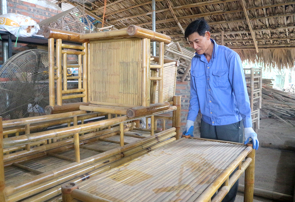 Exporting bamboo products overseas