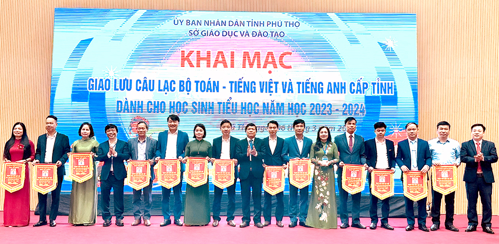 Giao lưu các Câu lạc bộ Toán - Tiếng Việt và Tiếng Anh cấp tỉnh dành cho học sinh tiểu học