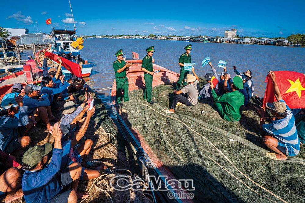 Vững vàng nơi mũi tàu Tổ quốc