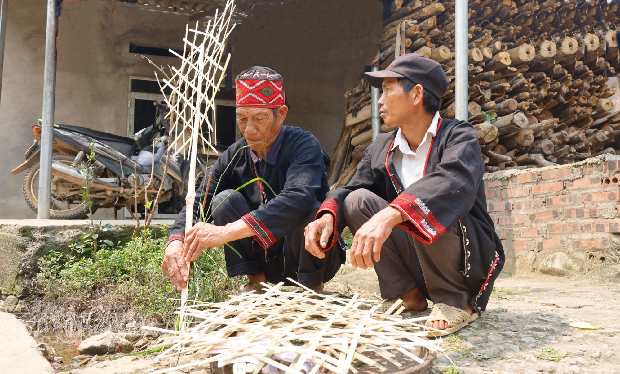 Độc đáo lễ “Ả nệ ghỉ bá” của người Xá Phó xã Liên Minh