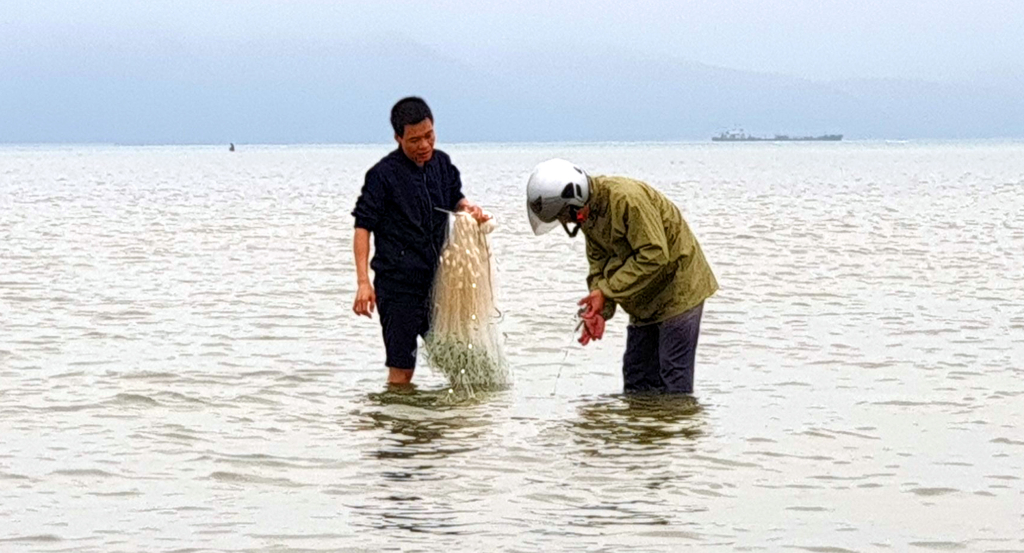 Đánh cá, đi rừng... thành sản phẩm du lịch