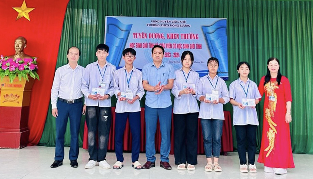 Huyện Cẩm Khê xếp thứ hai toàn tỉnh về số thí sinh đạt giải học sinh giỏi tỉnh lớp 9