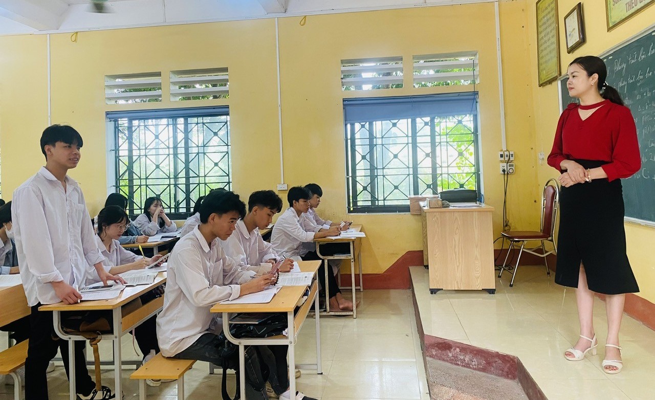 Điểm trung bình khảo sát chất lượng học sinh lớp 12 (đợt 1) là 5,33 điểm