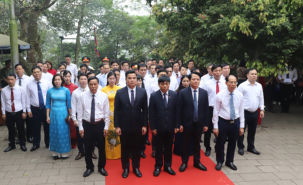 Huyện Đoan Hùng, Tân Sơn, Hạ Hòa dâng hương tưởng niệm các Vua Hùng