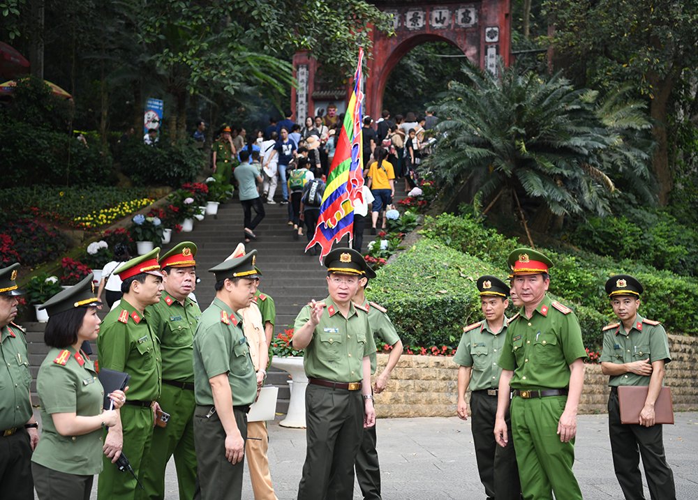 Chủ động nắm tình hình, phòng ngừa từ sớm, từ xa, đảm bảo Lễ hội Đền Hùng tuyệt đối an toàn