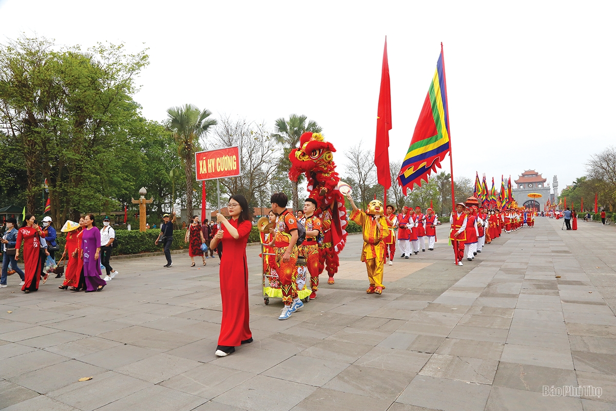 Special palanquin procession to Hung Kings’ Temple