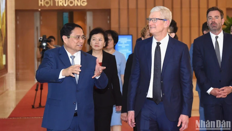 Mở rộng hợp tác đầu tư, hỗ trợ Việt Nam tham gia sâu hơn chuỗi giá trị toàn cầu của Apple