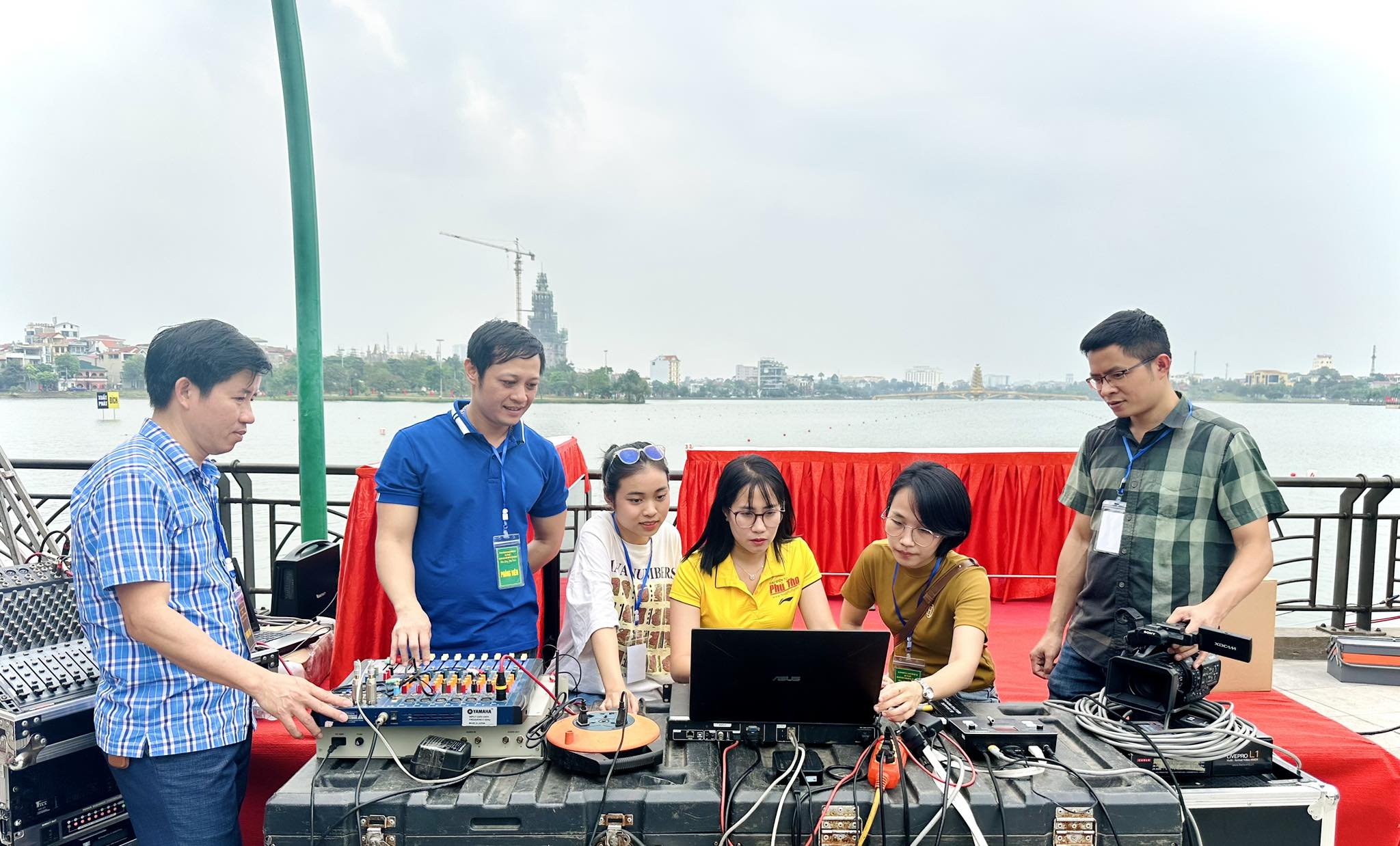 Hundreds of reporters and journalists work during the 2024 Hung King Temple Festival