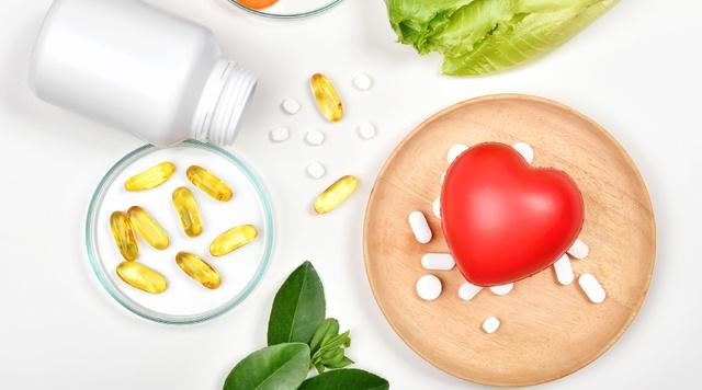 7 loại vitamin và chất dinh dưỡng tốt cho sức khỏe tim mạch