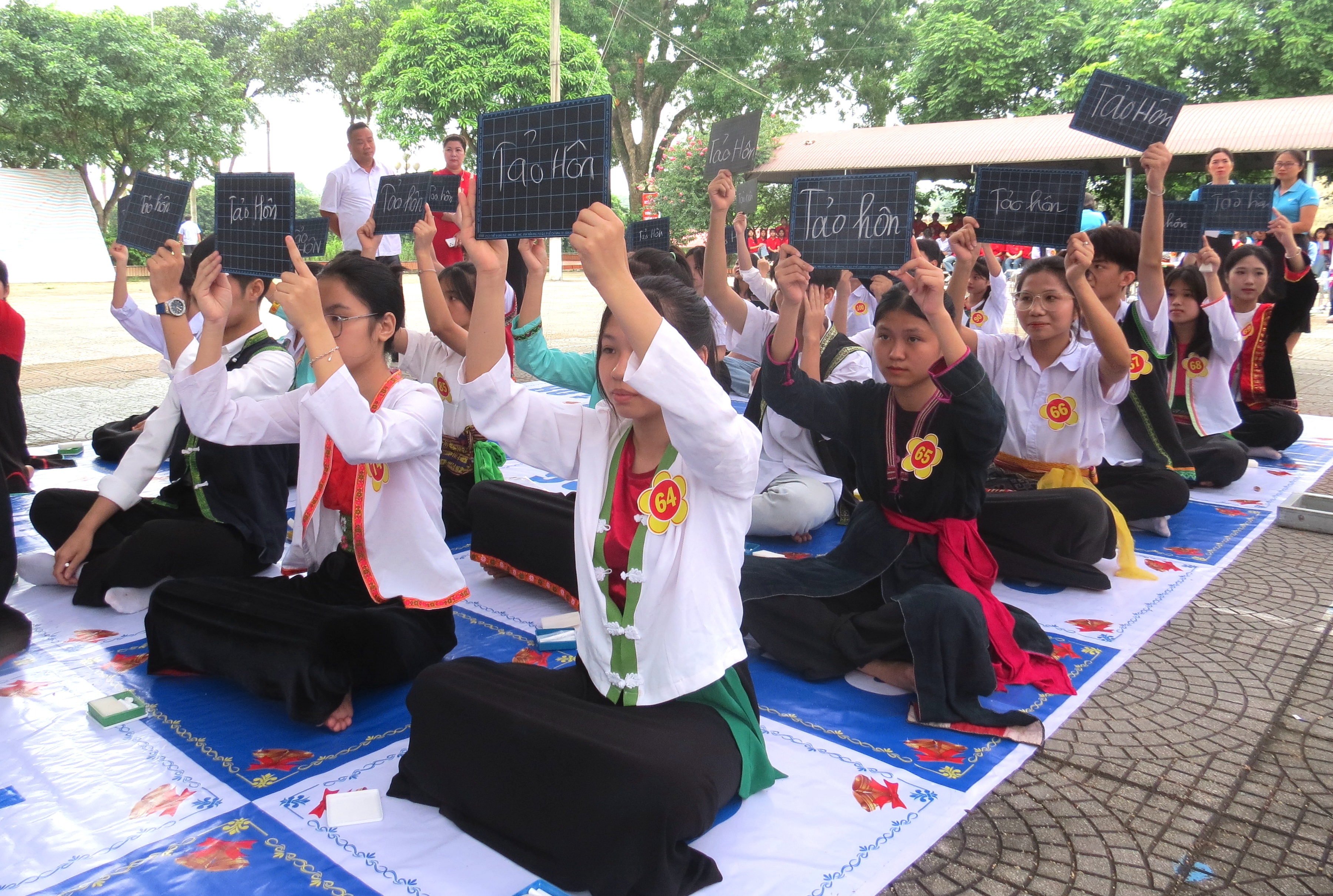 110 thí sinh tham gia cuộc thi “Rung chuông vàng”