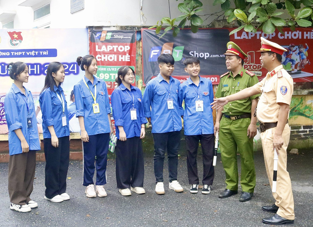 Đảm bảo an toàn giao thông Kỳ thi tốt nghiệp THPT