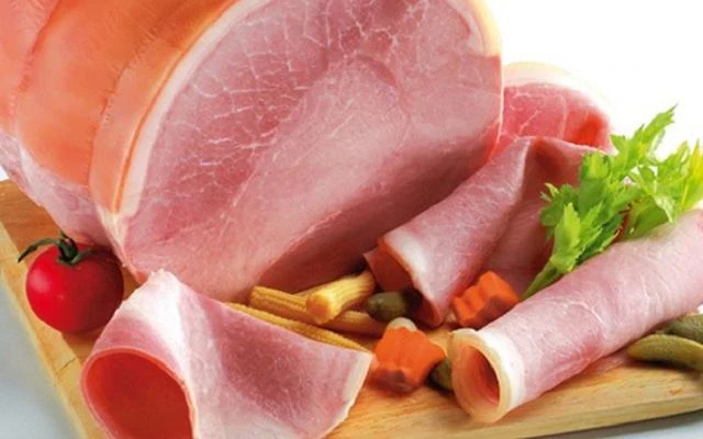 10 loại thực phẩm người bị tăng huyết áp cần tránh