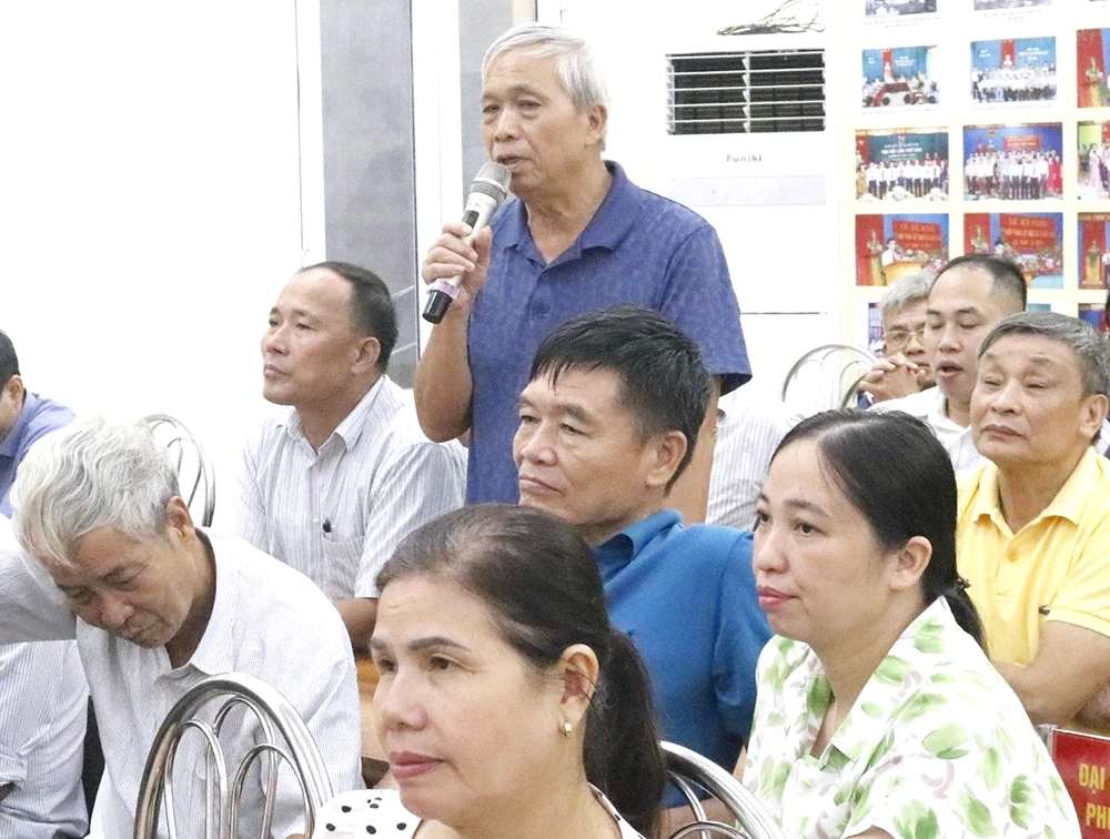 Tiếp xúc cử tri tại Thanh Thủy, Yên Lập và thị xã Phú Thọ
