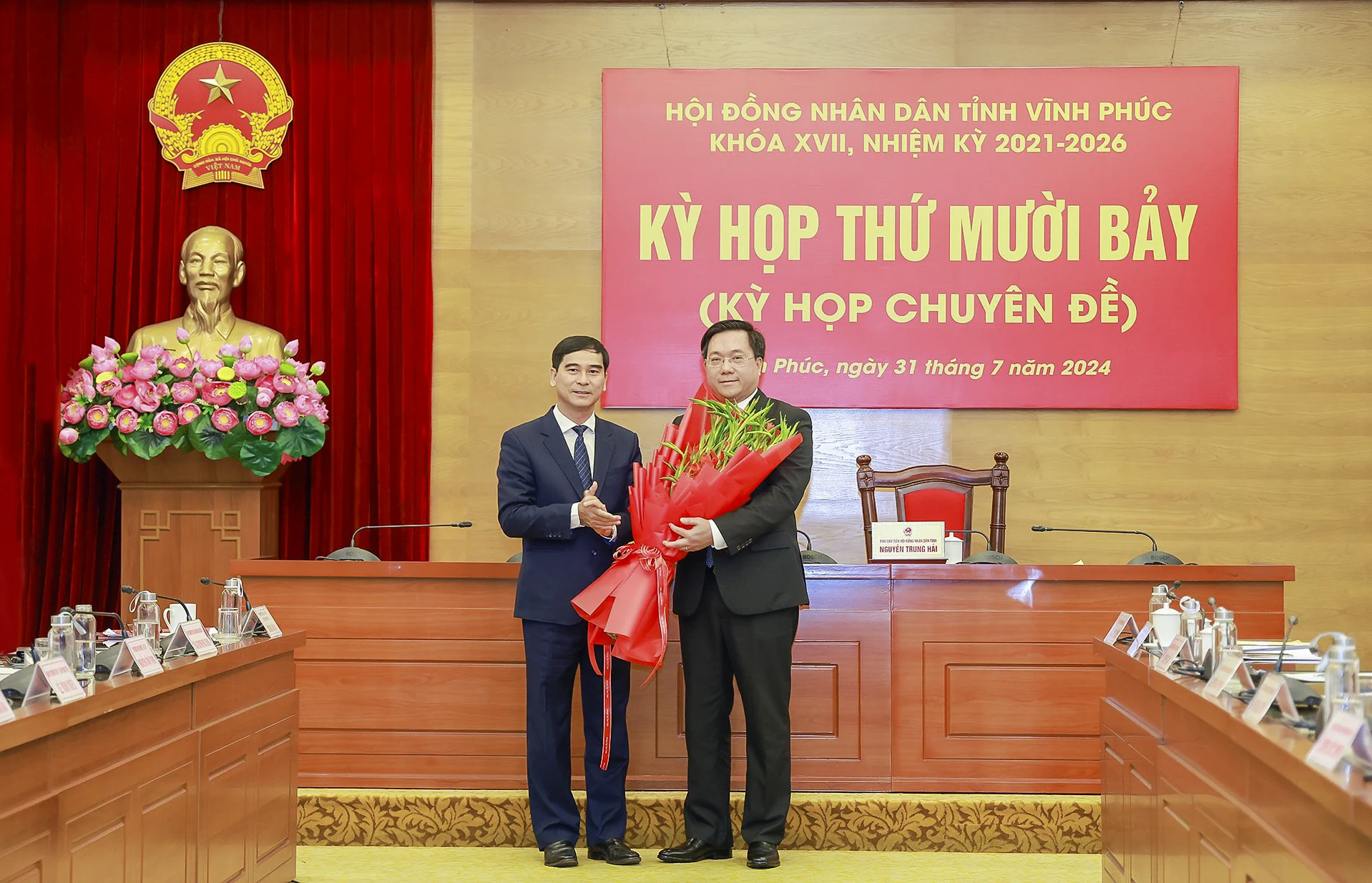 Đồng chí Trần Duy Đông được bầu giữ chức Chủ tịch UBND tỉnh Vĩnh Phúc
