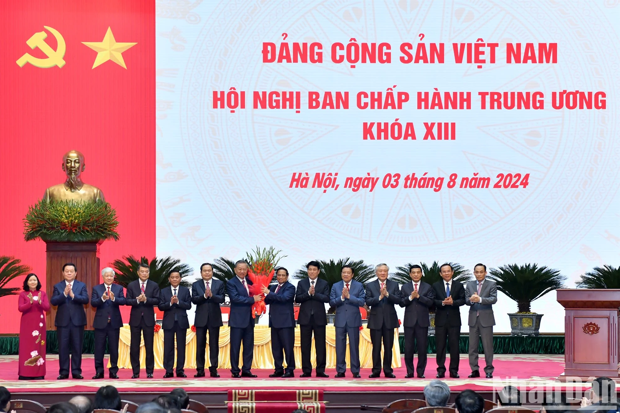Quyết tâm xây dựng Đảng vững mạnh, nước Việt Nam giàu mạnh, dân chủ, công bằng, văn minh
