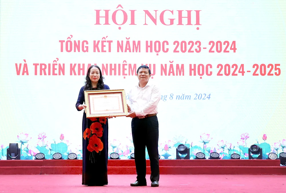 Thành phố Việt Trì triển khai nhiệm vụ năm học 2024 - 2025