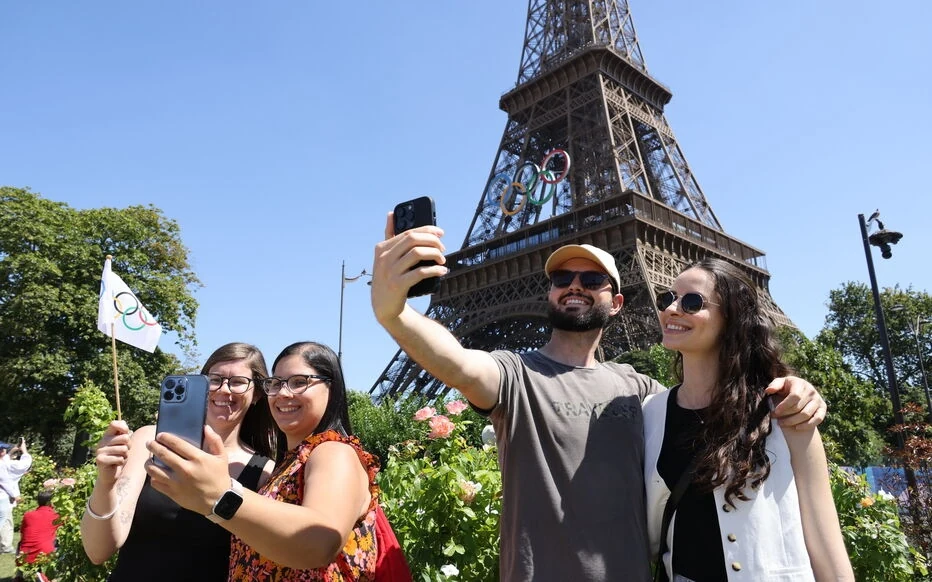 Lượng khách đến Paris tăng 25% trong dịp Thế vận hội Olympic