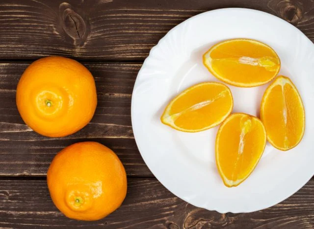 Vitamin C giúp duy trì cơ bắp khi cơ thể già đi thế nào?
