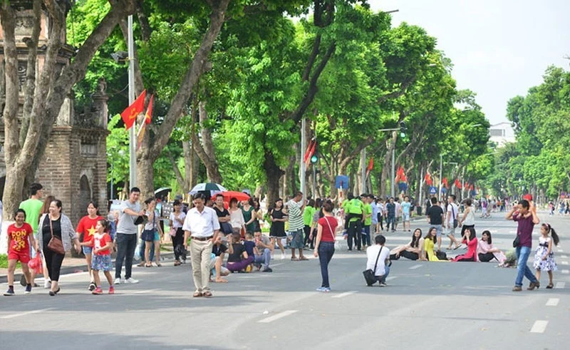 Dịp Lễ Quốc khánh 2/9: Dự kiến có 28.000 suất quà tặng du khách đến viếng Lăng Bác