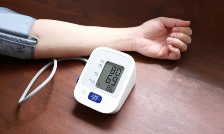 5 Tip cải thiện sức khỏe cho người huyết áp thấp