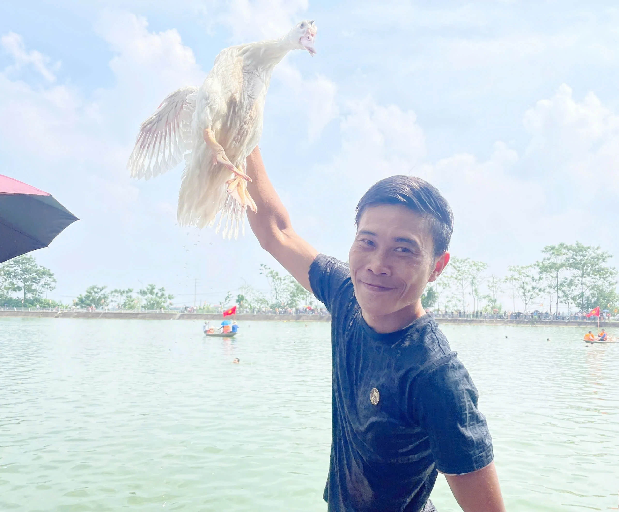 Unique duck-catching game