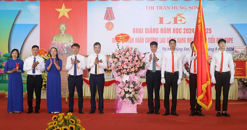 Phú Thọ: Trên 397.000 học sinh khai giảng năm học mới 2024-2025