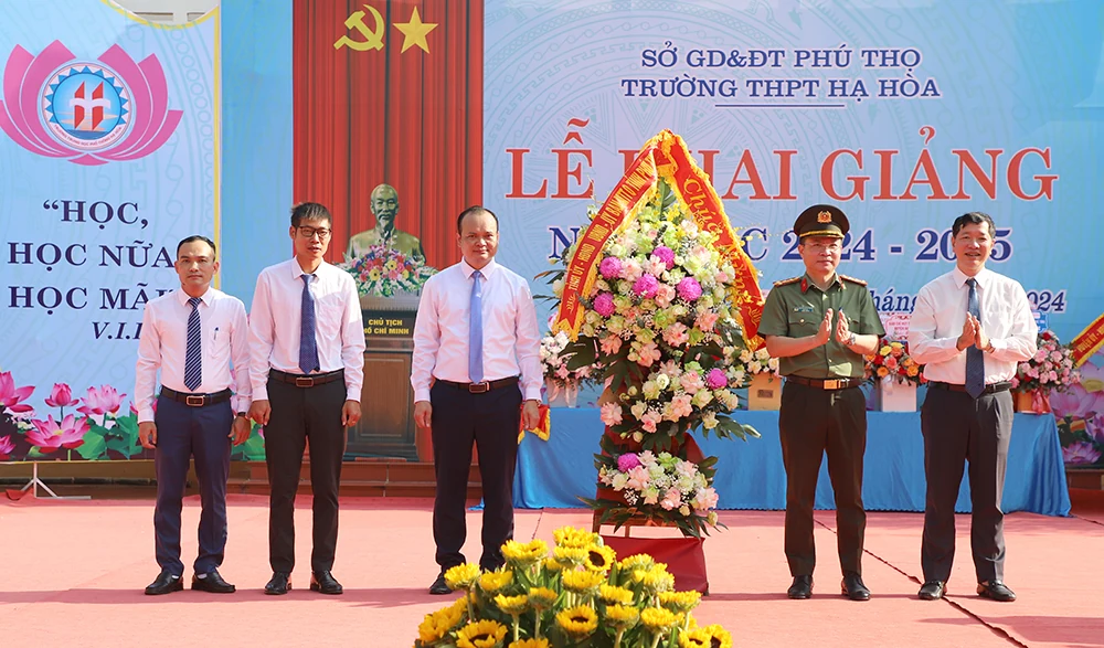 Phú Thọ: Trên 397.000 học sinh khai giảng năm học mới 2024-2025