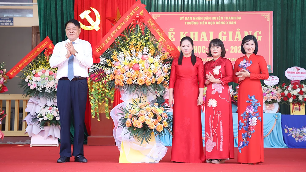 Phú Thọ: Trên 397.000 học sinh khai giảng năm học mới 2024-2025