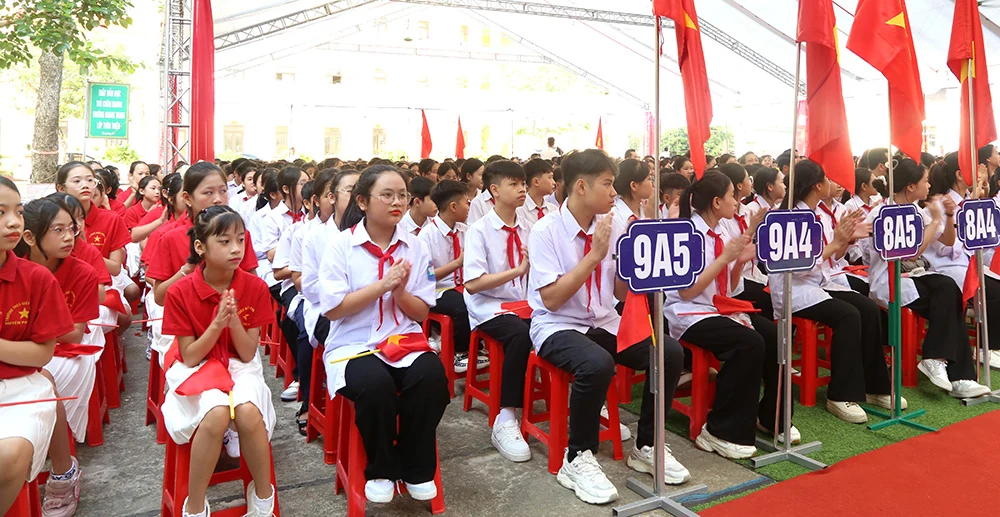 Phú Thọ: Trên 397.000 học sinh khai giảng năm học mới 2024-2025