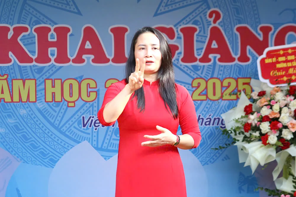 Lễ khai giảng ở ngôi trường “đặc biệt”