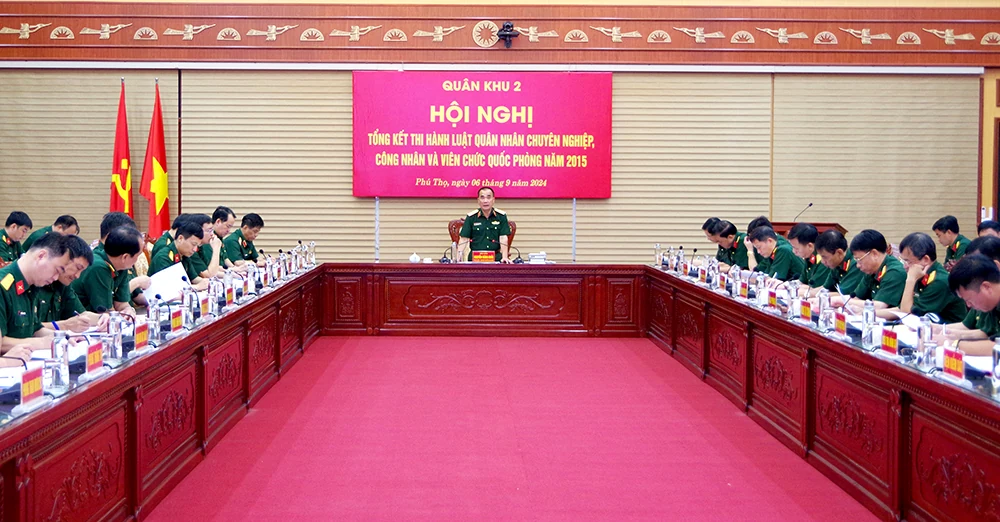 Quân khu 2 tổng kết thi hành Luật Quân nhân chuyên nghiệp, Công nhân và viên chức quốc phòng năm 2015
