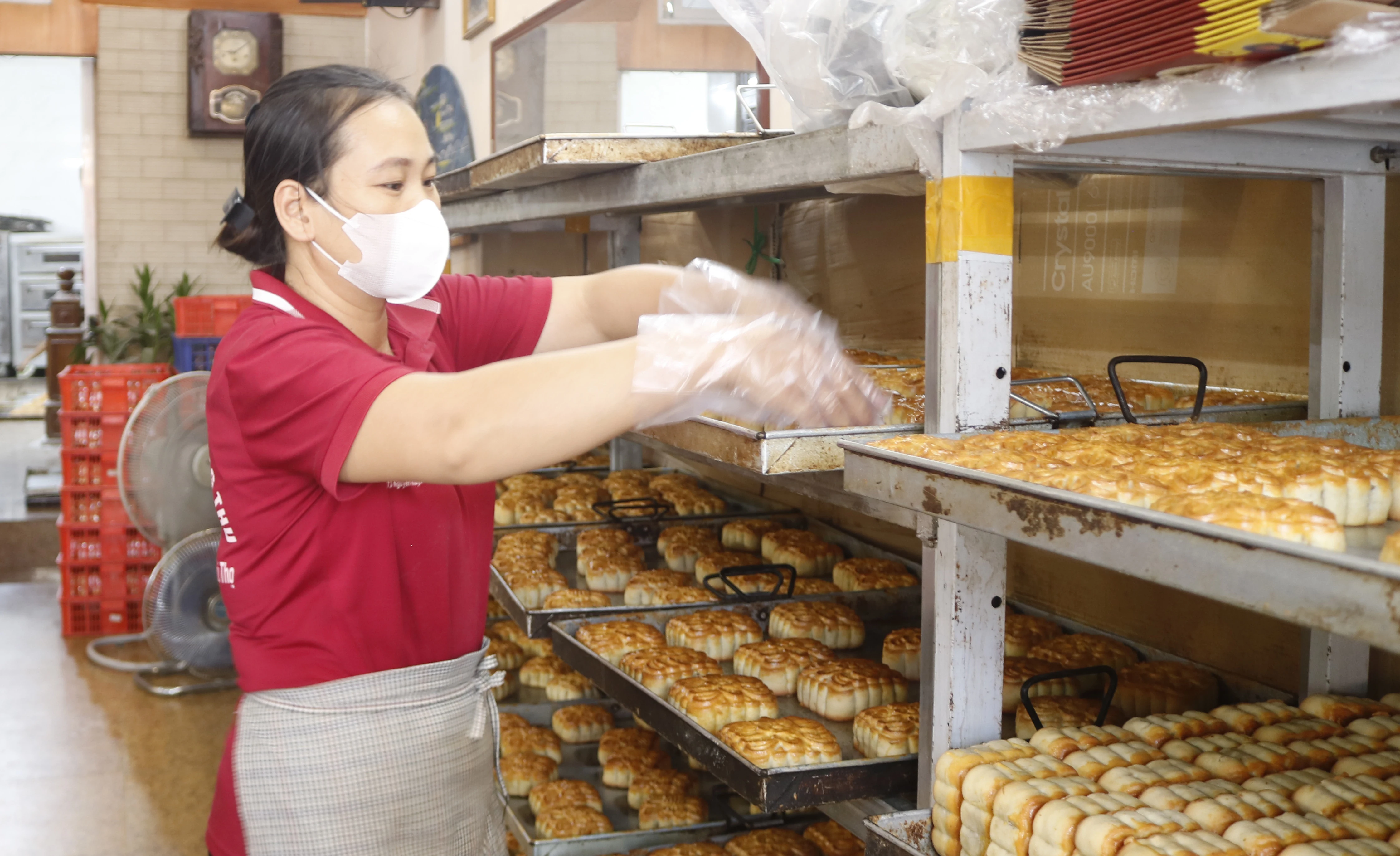 Bánh Trung thu và ngăn ngừa nỗi lo hàng giả!