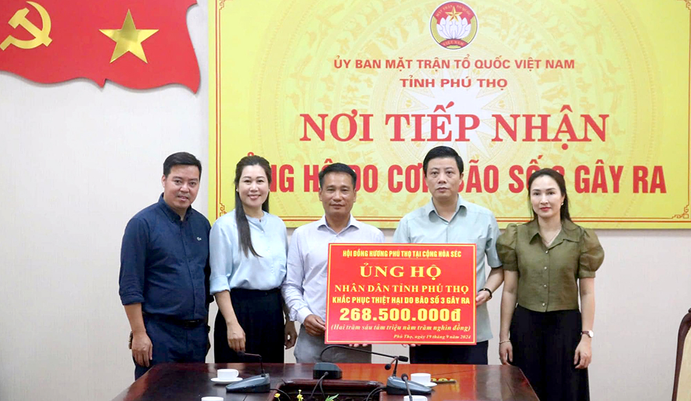 Hội đồng hương Phú Thọ tại Cộng hòa Séc ủng hộ Nhân dân bị thiệt hại do cơn bão số 3