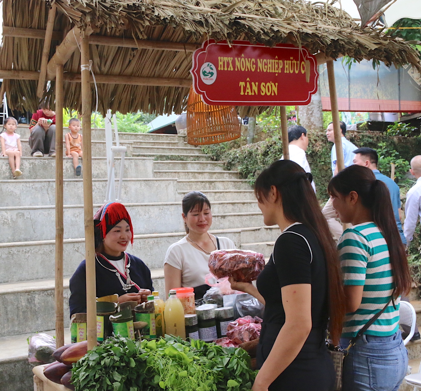 Colorful Xuan Son - A Distinctive Destination in Phu Tho for the 2/9 Holiday