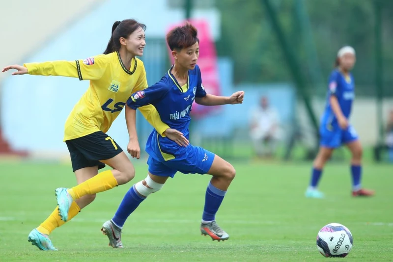 Giải bóng đá nữ U19 quốc gia: Sơn La giành 1 điểm trước Thái Nguyên T&T