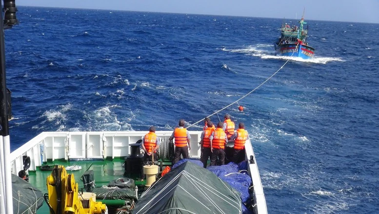 “Điểm tựa” nơi đầu sóng của bà con ngư dân bám biển