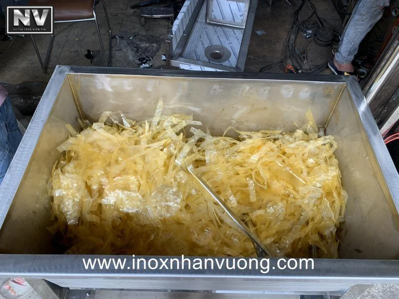 Máy trộn bánh tráng Nhẫn Vượng - Giải pháp tiện lợi cho kinh doanh hiệu quả