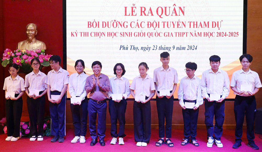 Ra quân bồi dưỡng học sinh giỏi Quốc gia năm học 2024-2025