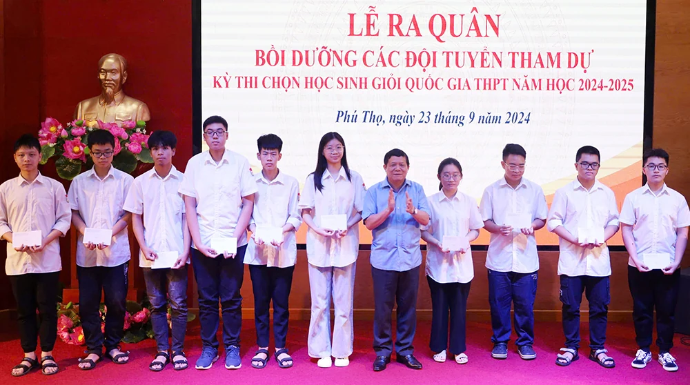 Ra quân bồi dưỡng học sinh giỏi Quốc gia năm học 2024-2025