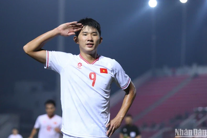 Vòng loại U20 châu Á: Việt Nam thắng đậm 5-0 Bhutan