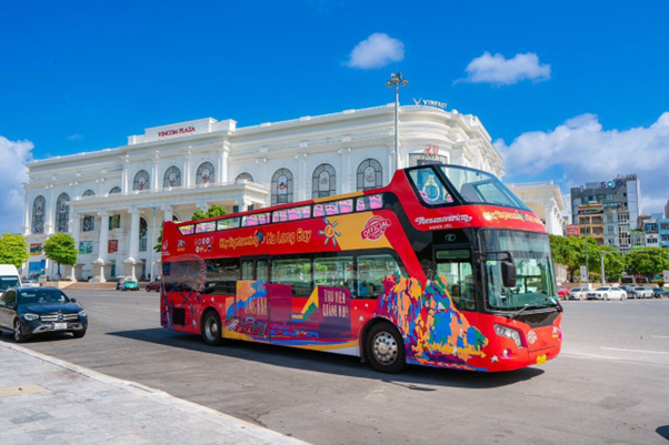 Khám phá Hạ Long một cách trọn vẹn với xe bus 2 tầng
