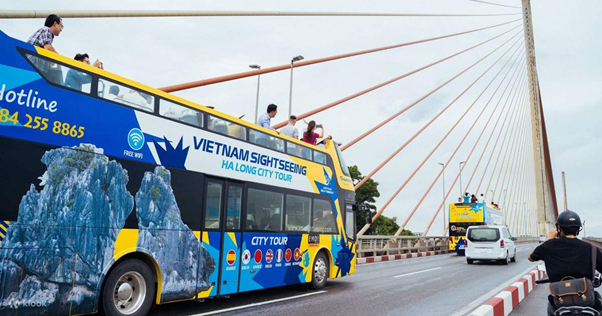 Khám phá Hạ Long một cách trọn vẹn với xe bus 2 tầng