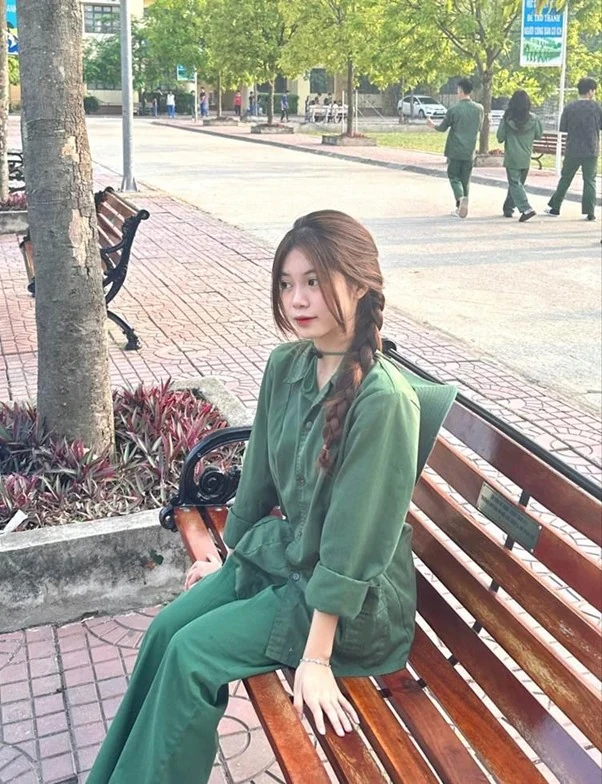 Lối sống lành mạnh, tích cực của Bé Quỳnh FF thu hút giới trẻ