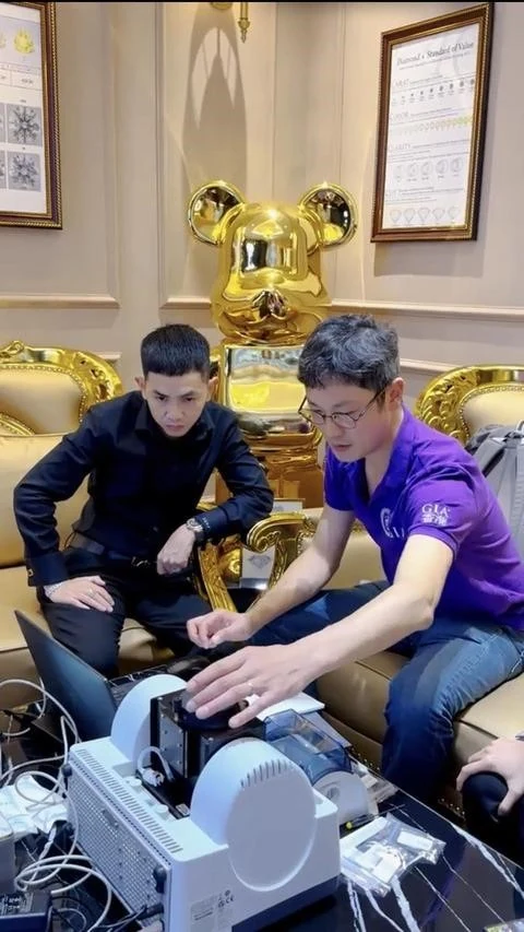 Tâm Luxury và hành trình trở thành “người khổng lồ”