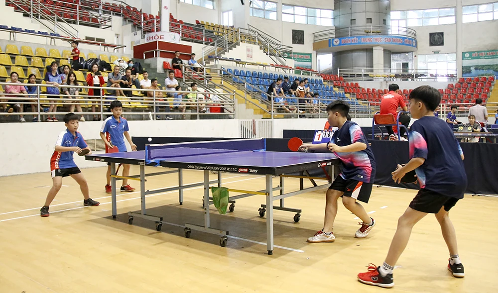 Khai mạc Giải Bóng bàn, Cầu lông “Cây vợt trẻ” tỉnh Phú Thọ