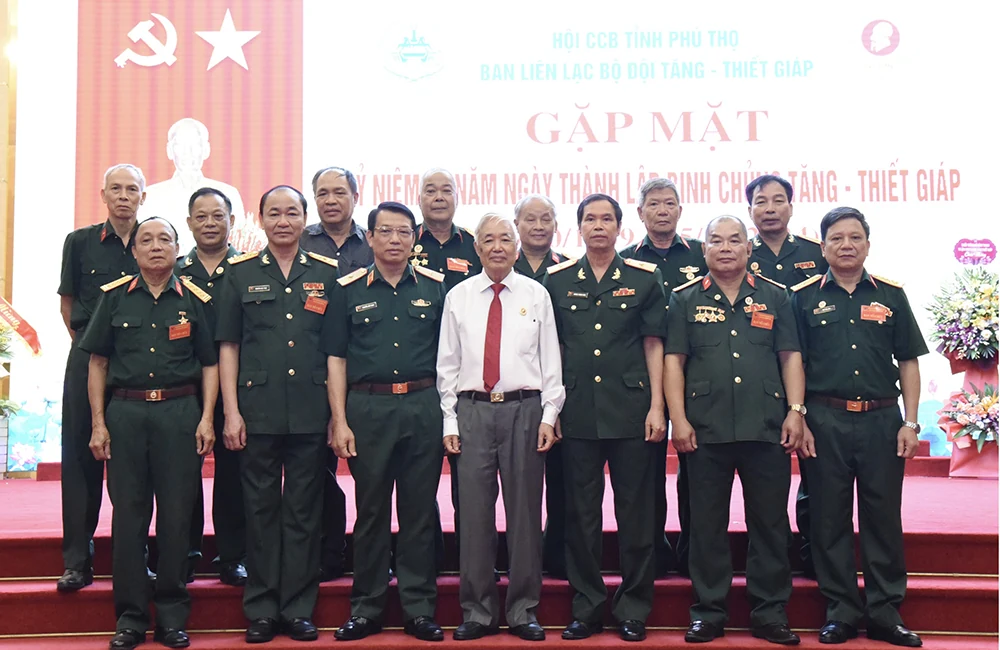 Gặp mặt kỷ niệm 65 năm Ngày truyền thống Bộ đội Tăng - Thiết giáp