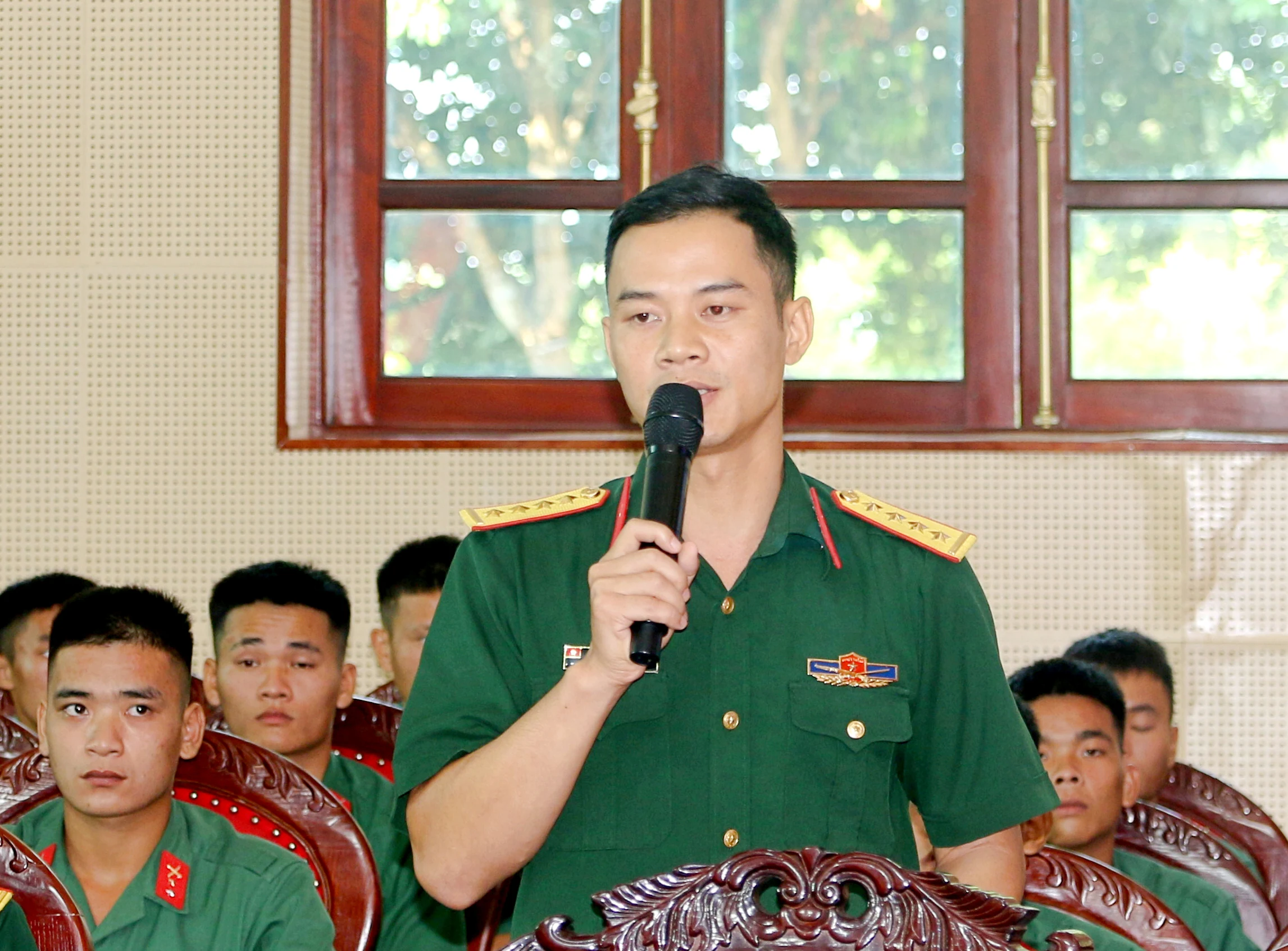 Tọa đàm “Giữ gìn, phát huy giá trị Danh hiệu Bộ đội Cụ Hồ trong sự nghiệp xây dựng quân đội, bảo vệ Tổ quốc”