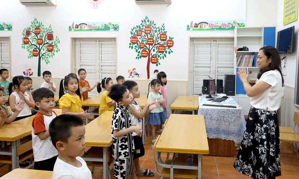 Khắc phục tình trạng thiếu giáo viên