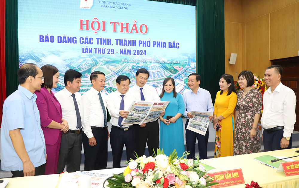 Local Party Newspapers Promote Improvement of Investment and Business Environment, Promoting Economic Growth