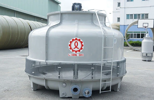 Một số mẫu tháp giải nhiệt 100RT phổ biến trên thị trường